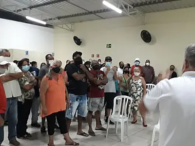 Proposta salarial da prefeitura é recusada em assembleia