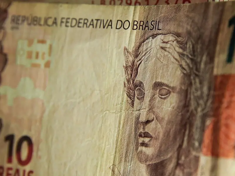 Prévia da inflação oficial fica em 0,95% em março, diz IBGE