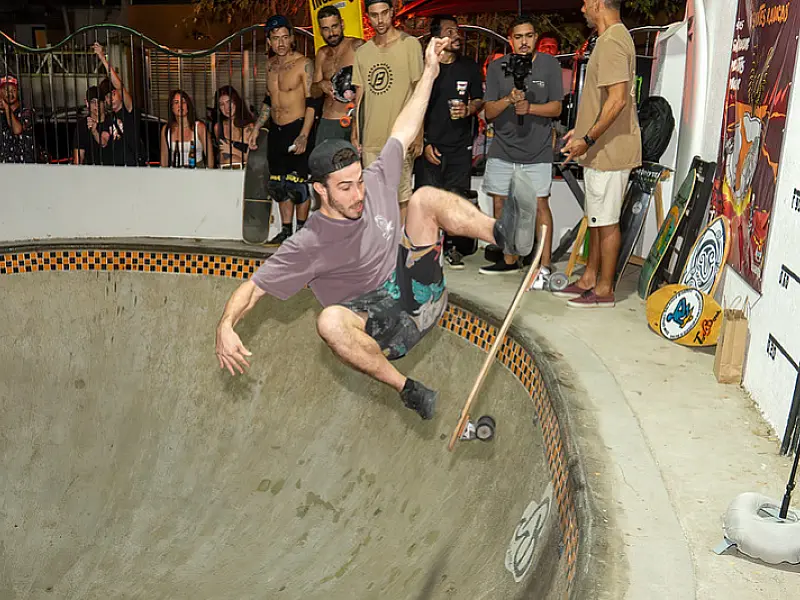 Com recorde de público, circuito de surf/skate atrai mais de 500 pessoas em Guarujá