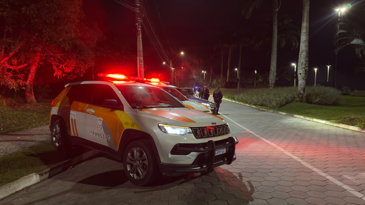Operação Integrada aborda mais de 130 veículos em Bertioga