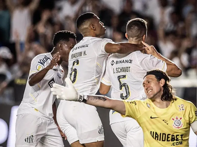 Santos sob os olhos de Neymar confirma boa fase, vence o Corinthians e aumenta crise no rival