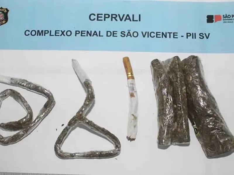 Jovem é impedida de entrar na P2 de São Vicente ao ser flagrada com droga