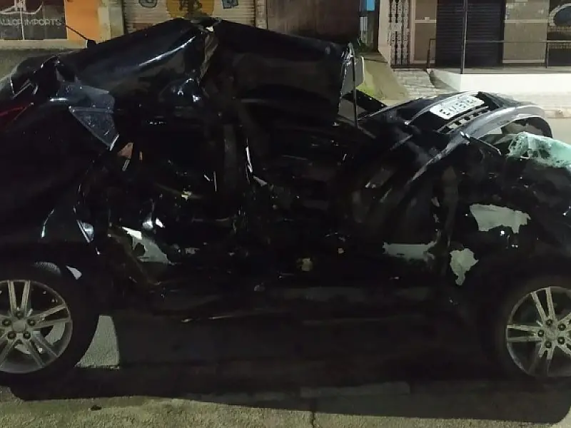 Jovem de 22 anos fica gravemente ferido em acidente no Jardim Rio Branco