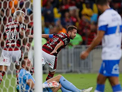 Flamengo derrota Universidad Católica e se classifica na Libertadores