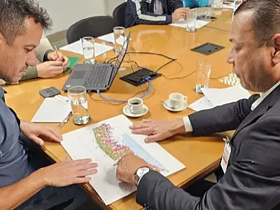 Prefeito de Cubatão busca em Brasília impedir fechamento da principal entrada da Vila dos Pescadores