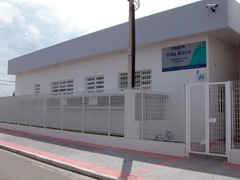 Serviço municipal de próteses dentárias devolve o sorriso a moradores de Praia Grande
