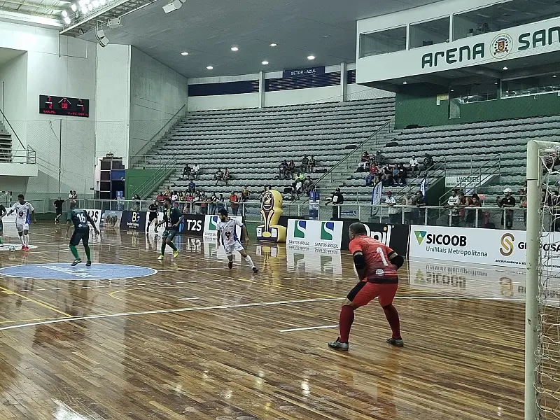 De virada, Cesari vence a segunda na Copa Porto Santos Brasil de Futsal