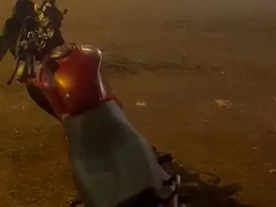 Agentes de trânsito de São Vicente recuperam moto furtada no Itararé
