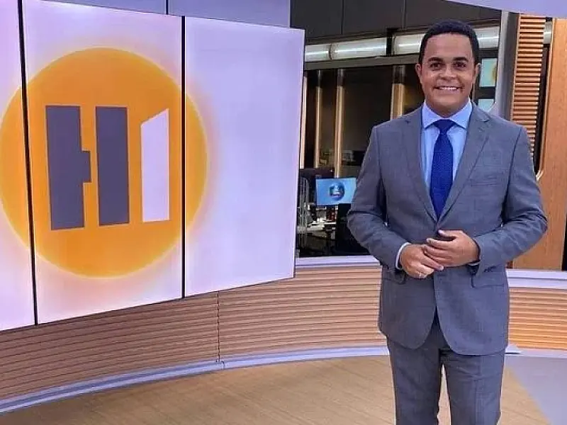 Globo promove jornalista Marcelo Pereira à apresentador do Hora Um