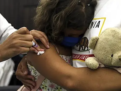 Cobertura vacinal completa contra covid em crianças não chega a 12%
