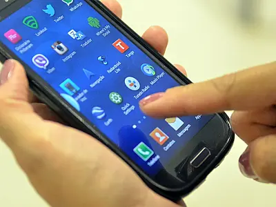 Aplicativo para domésticas pode ser acessado pela web e por celular