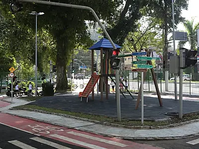 Santos reinaugura 'minicidade' educativa e anuncia criação da Escola Pública de Trânsito