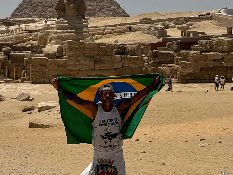 Ultramaratonista de Cubatão conclui segunda Volta ao Mundo e entra para a história