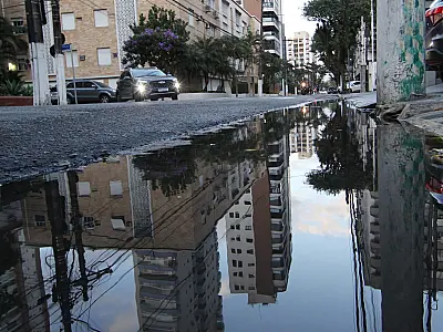 Revitalização da Rua Azevedo Sodré, em Santos, começa por mudanças no trânsito dia 9