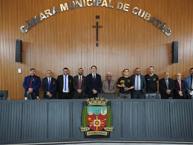 Câmara de Cubatão concede moção de aplausos ao atleta Enzo Lugli