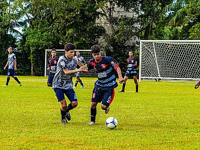 Bertioga promove competição de futebol de base com seis categorias