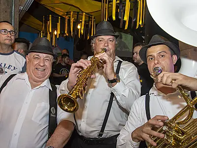 Cidade de Guarujá promove 8ª Oktoberfest Rudy's Bar