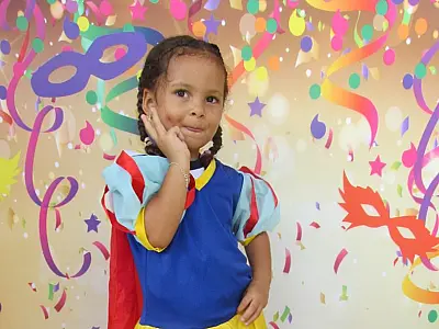 Folia leva confete e serpentina em creche do Jardim Rio Branco