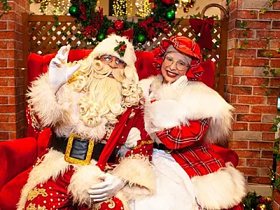 Papai Noel chega ao Miramar Shopping em Santos com "Natal dos Anjos"