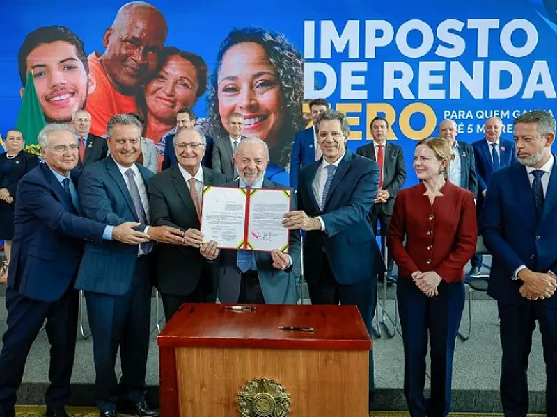 3,7 milhões de paulistas ficam isentos do Imposto de Renda após lei sancionada pelo presidente Lula