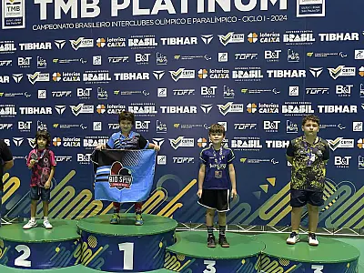 Joia do tênis de mesa de Bertioga brilha em competição