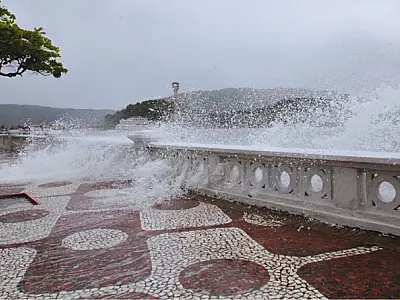 Previsão indica retorno das chuvas nessa terça-feira em Santos