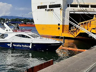Operação conjunta localiza 300 kg de cocaína em carga de navio que veio da Argentina