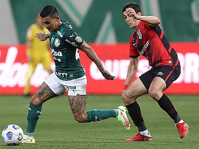 Palmeiras e Athletico Paranaense duelam pelo título da Recopa Sulamericana