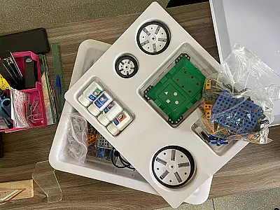 Kit robótica pago com emenda de Lira deu prejuízo de R$ 4,2 milhões, aponta CGU