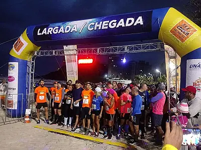 Corrida Noturna 5k acontece neste sábado na Praça Horácio Lafer, no Guarujá