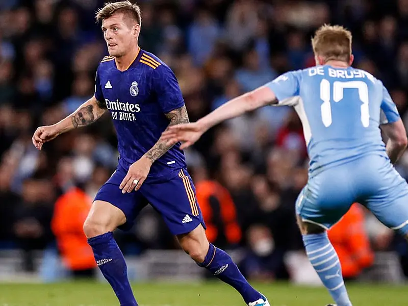 Manchester City vence Real em jogo com sete gols e brilho de brasileiros