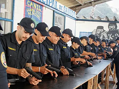 Guarda Municipal de Santos capacita nova turma para uso de arma de fogo