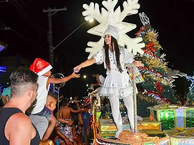 Parada de Natal em Bertioga acontece dia 21 de dezembro