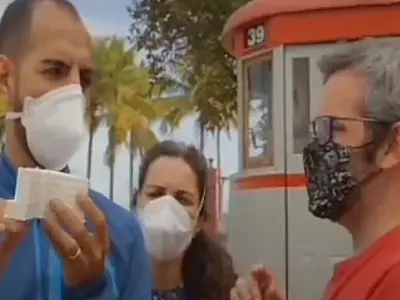 Projeto Santos às Cegas lança documentário sobre inclusão de deficientes visuais