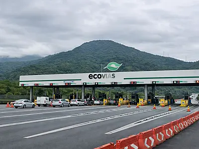 Pedágios da Baixada Santista ainda não serão modernizados e congestionamentos devem continuar