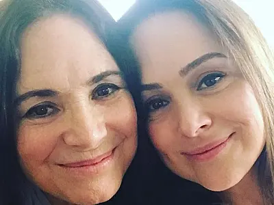 Gabriela Duarte diz que evita falar de política com a mãe
