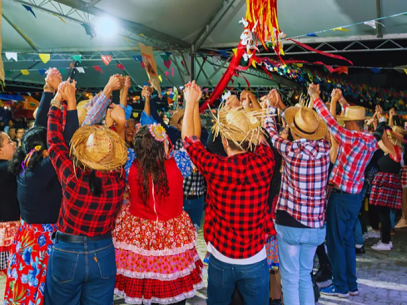 Confira programação junina da tradicional festividade da Paróquia São João Batista, em Bertioga