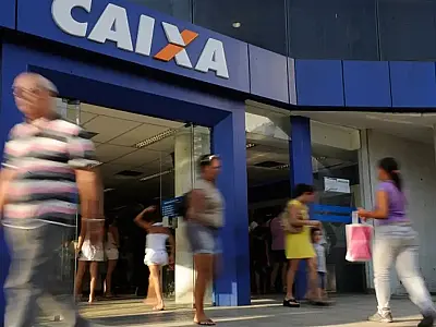 Agências bancárias retomam expediente a partir do meio-dia