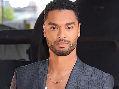 Regé-Jean Page, de 'Bridgerton', é eleito o homem mais bonito do mundo, segundo pesquisa