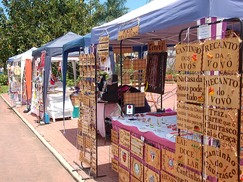 Feira de Artesanato Itinerante destaca 'Abril Azul' e será em local inédito
