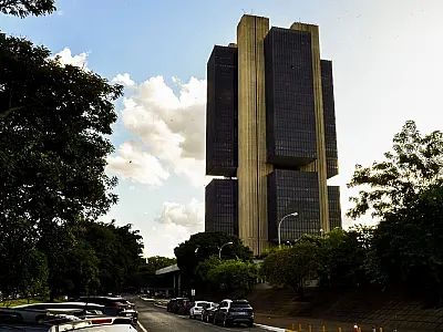 Banco Central conta com cenário econômico mais favorável