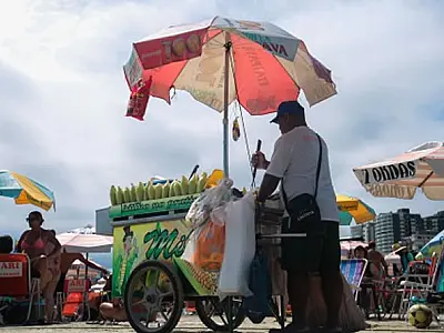 Prefeitura de Praia Grande/SP abre inscrições para licenças temporárias de ambulantes