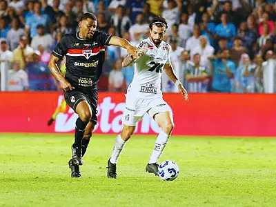 Santos vence o São Paulo na Vila e faz a Baixada vibrar