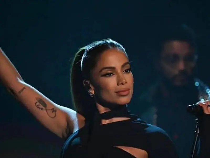 Anitta diz que Thiago Magalhães não era um marido e que não precisa de homens