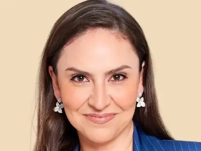 Após críticas à emissora, apresentadora Cecília Flesch é afastada da GloboNews