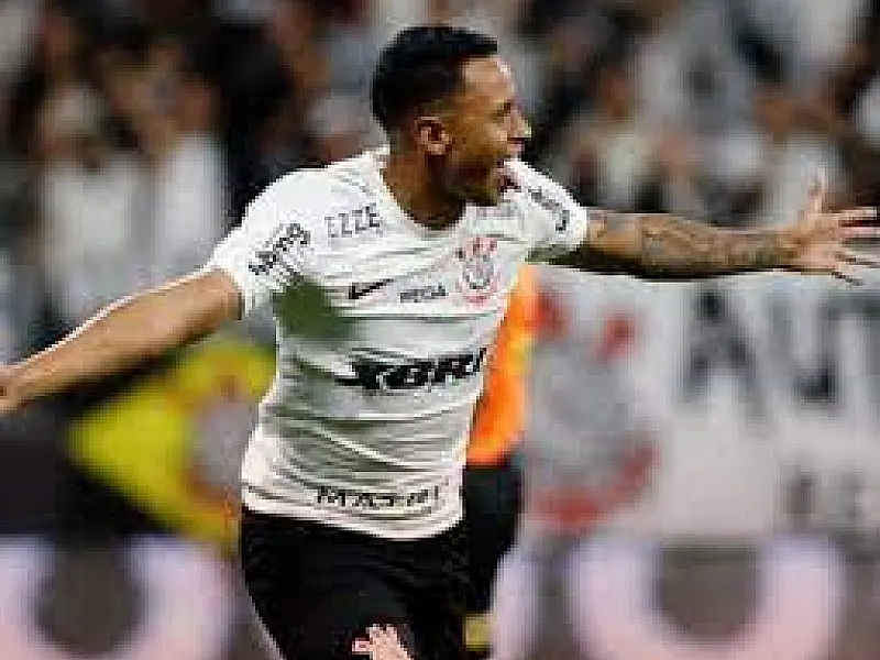 Camisa 9 dá show, Corinthians bate Novorizontino e vai à 19ª final da Copinha