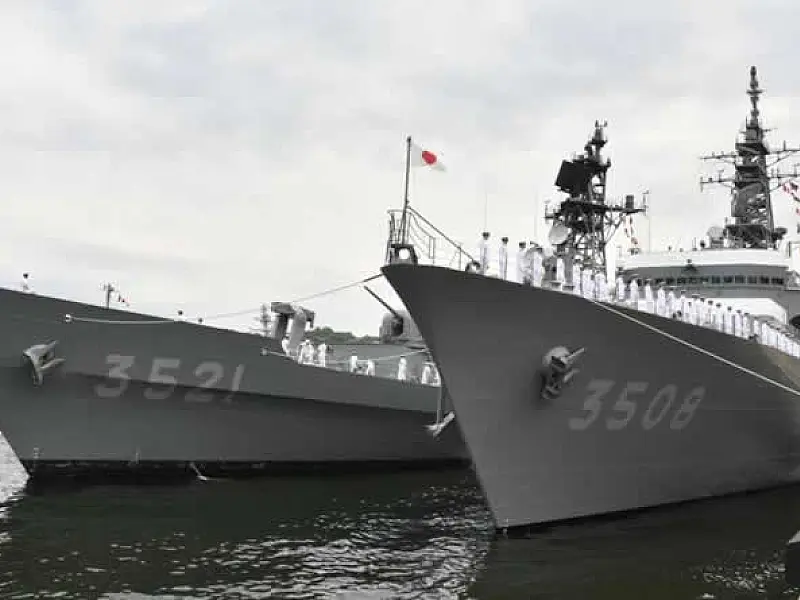 Esquadra de treinamento do Japão desembarca no Porto de Santos e oferece visitação