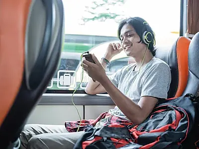 Dia Nacional de Combate e Prevenção à Surdez: Especialista lista 5 dicas para o uso seguro de fones