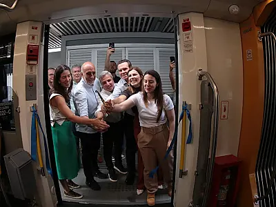 Segunda linha do VLT começa a circular em Santos e tem isenção de tarifa até dia 15