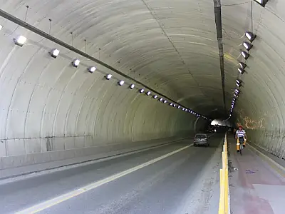 Túnel da Vila Zilda e vias de Guarujá, serão interditadas para obras da Sabesp